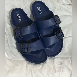 MIA Blue Sandal Size 6. Never used.